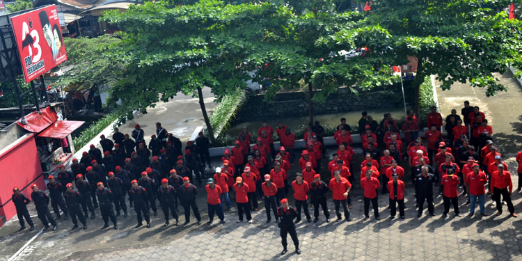 pdip-jatim-upacara-1-juni