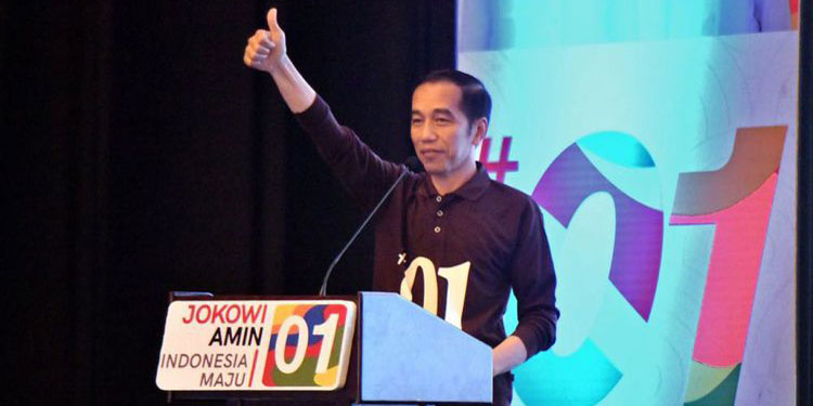 Satu Jempol, Salam Baru Pasangan Jokowi-Ma’ruf