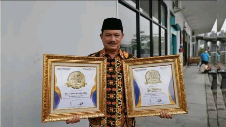 Mantab, Kota Madiun Raih Top City Branding Award 2022, Maidi Raih Top ...