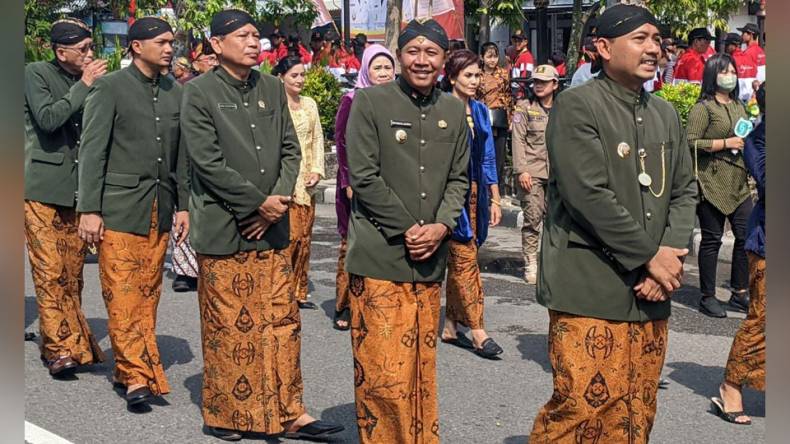 Wabup Antok Ajak Seluruh Komponen Masyarakat Berpartisipasi Pada ...