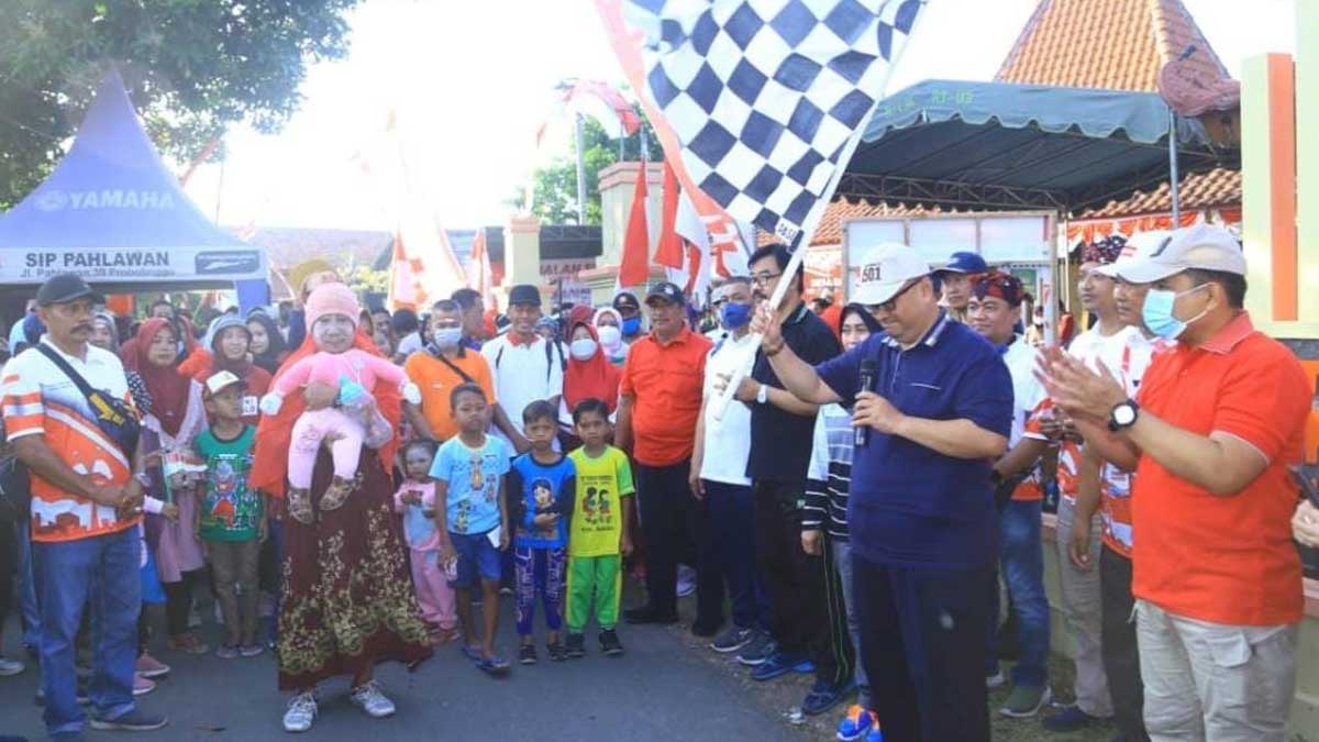 Plt Bupati Probolinggo Ikuti Jalan Sehat dan Pameran UMKM di Randuputih