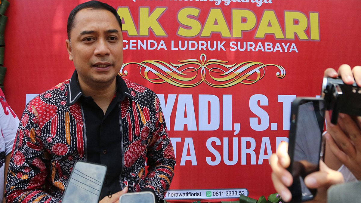 Melayat ke Rumah Duka Legenda Ludruk Surabaya, Eri Siapkan Gelar Seni “Mengenang Cak Sapari”
