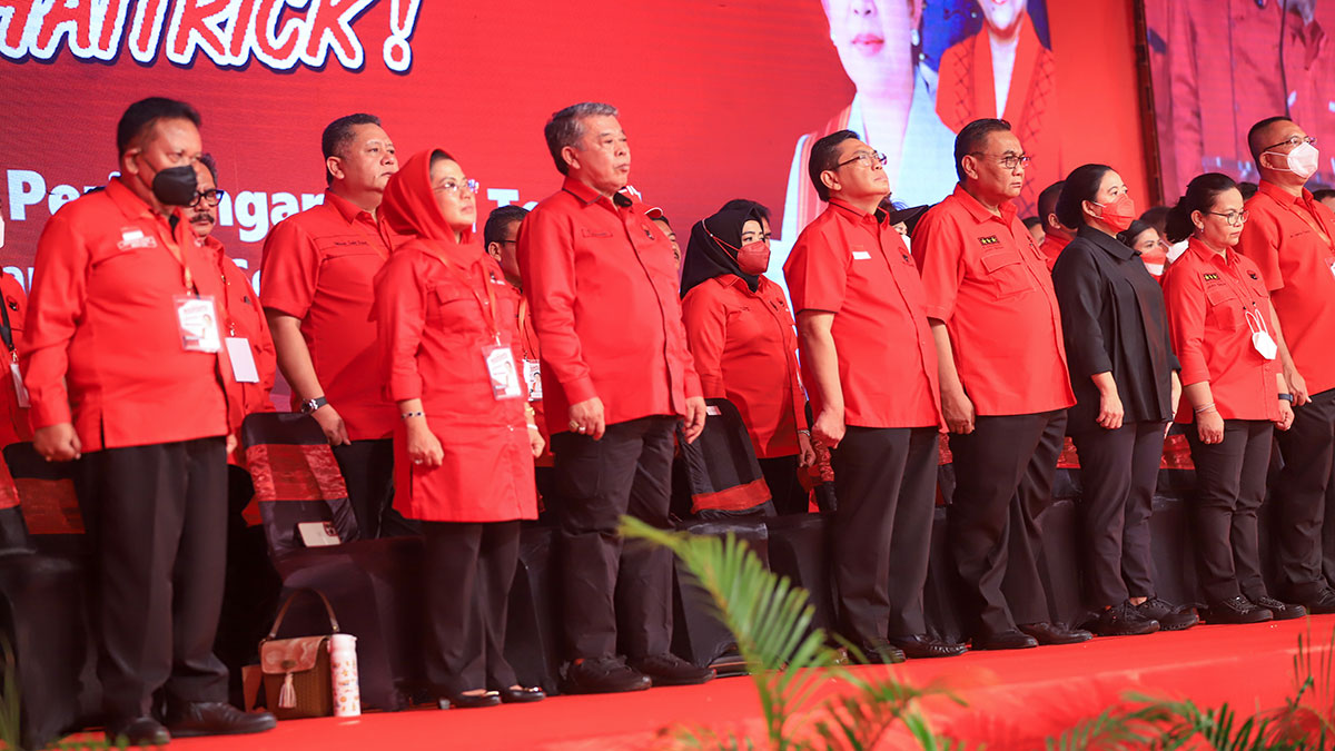 Hadiri Pelantikan Komandante Jateng Tekad Banteng Jatim Menangkan