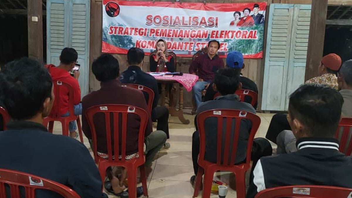 Rita Haryati Sosialisasi Strategi Pemenangan Pemilu 2024 kepada Jajaran PAC Barat