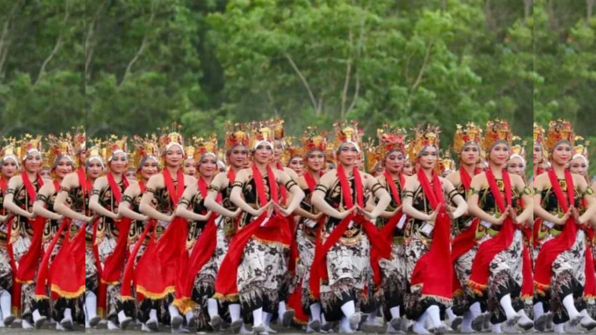 Gemuruh Ombak dan Harmoni Gandrung: Banyuwangi Sambut Armada Yacht Internasional ‘Sail to Indonesia 2025’ dengan Kehangatan Budaya dan Pesona Alam