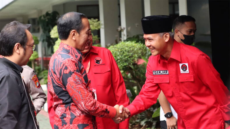 Puji Gaya Komunikasinya Yang ‘Renyah’ Dengan Rakyat, Jokowi Yakin ...