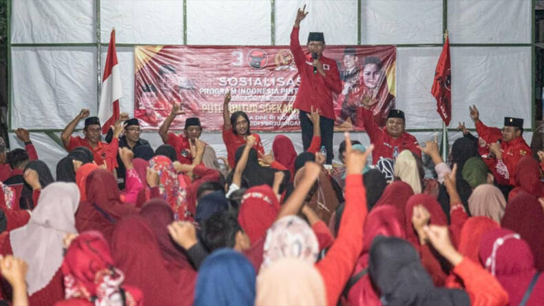 Ganjar Dan PDI Perjuangan Digdaya Di Surabaya, Adi Sutarwijono: Survei ...