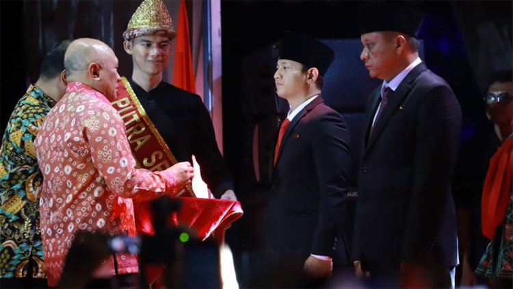 pdip-jatim-240906-masipin-satyalencana