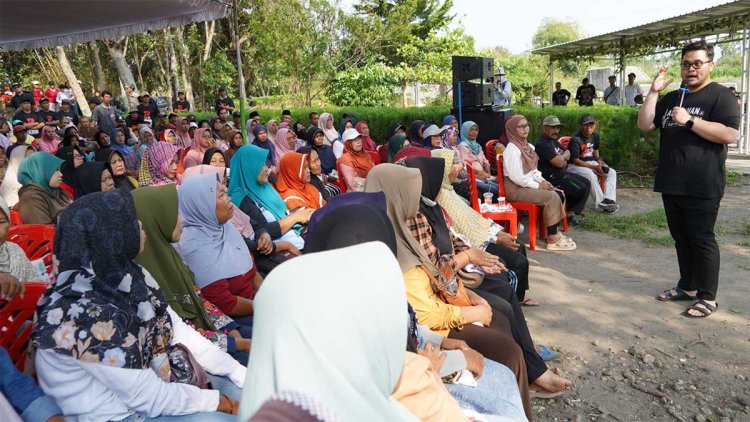 pdip-jatim-241019-masbup-honorer