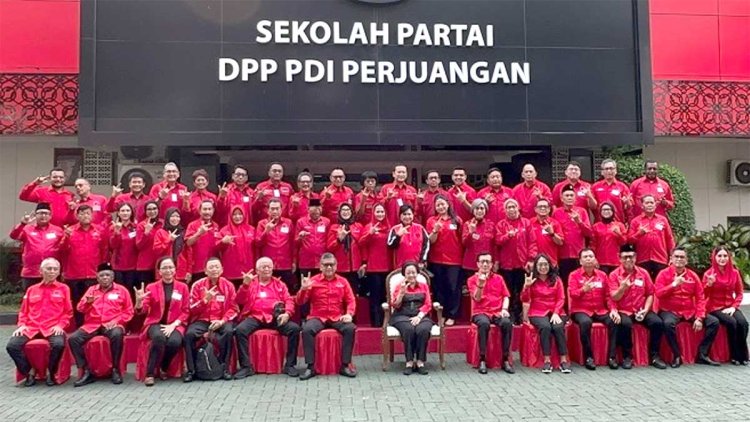 pdip-jatim-241101-psikotes-dpr-1