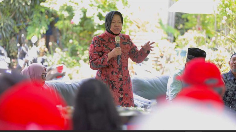 pdip-jatim-241115-TR-pahlawan-ekonomi-1