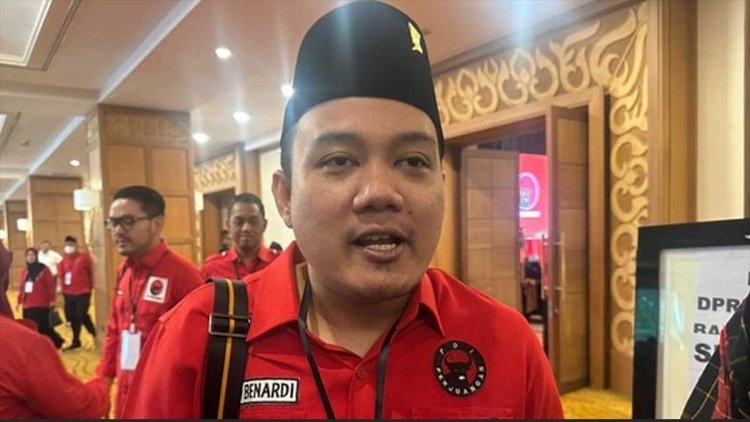 pdip-jatim-241118-fuad-benardi