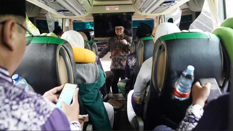 pdip-jatim-250502-lepas-haji-kediri
