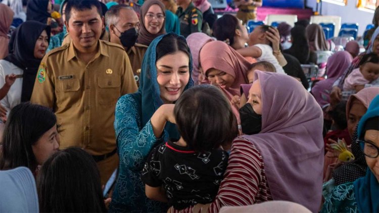pdip-jatim-250523-pkk-nggalek-1