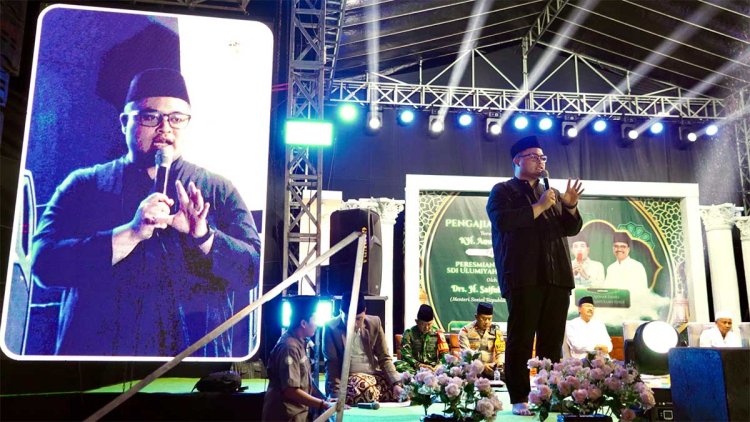 pdip-jatim-250908-cabut-jam-malam-1