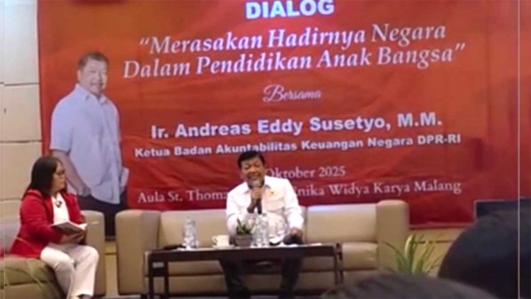 pdip-jatim-251017-andre-dialog