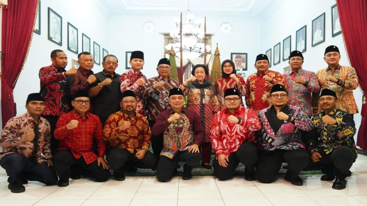 pdip jatim 251101 arahan ketum 01