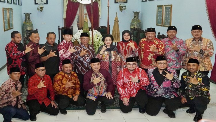 pdip jatim 251102 kada