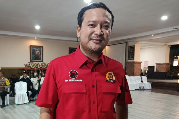 pdip jatim 260101 banyu