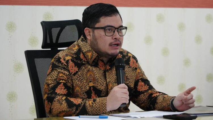 pdip jatim 260402 mas dhito