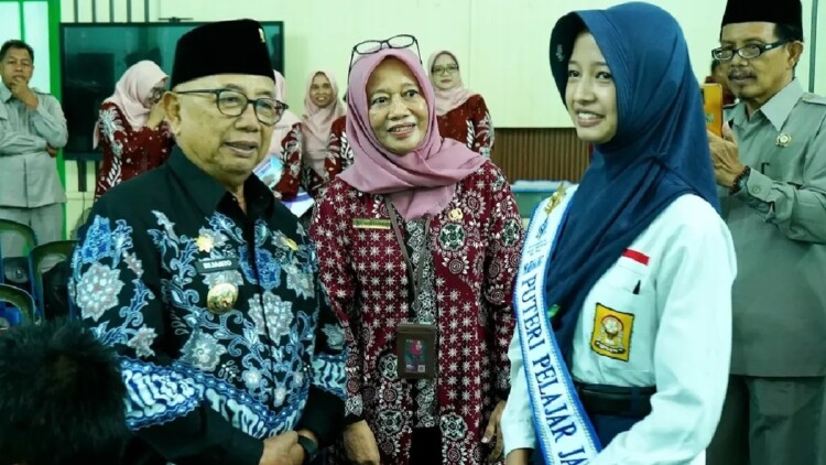 pdip jatim 260410 tka blitar 2