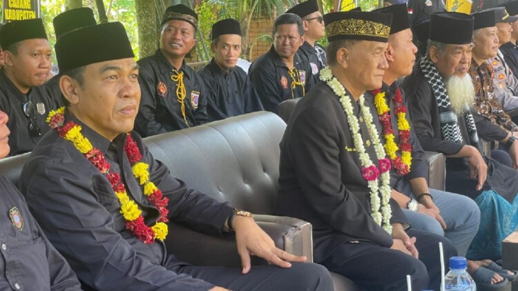 pdip jatim 260413 halbil psht 1