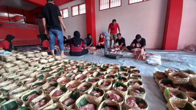 pdip jatim 260529 daging kota blitar 1