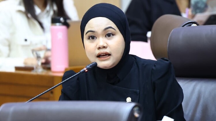 pdip jatim 260601 nila yani