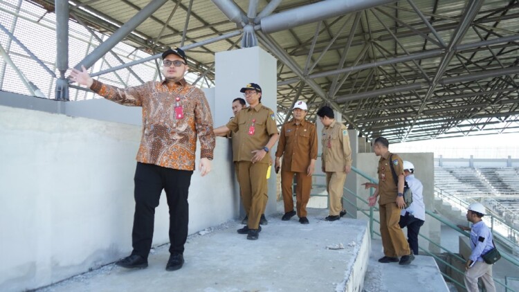 pdip jatim 260610 stadion kediri 1