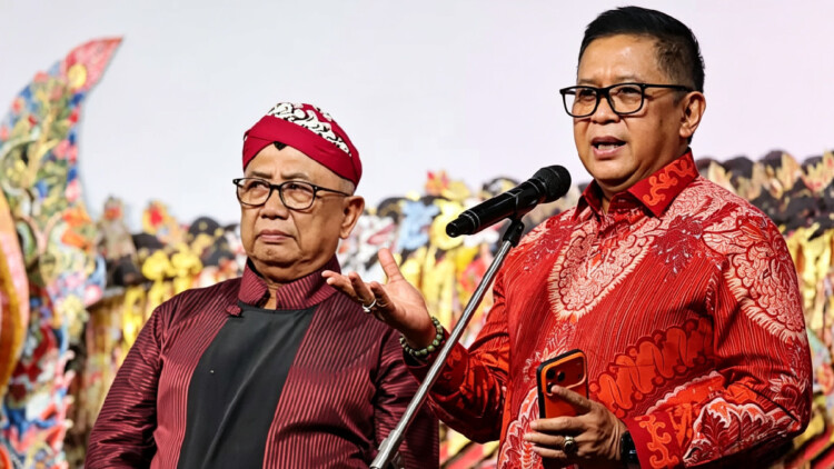 pdip jatim 260617 wayang kulit bbk