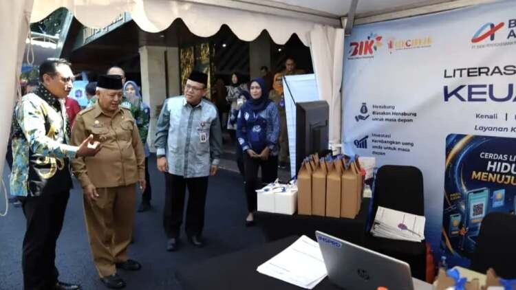 pdip jatim 260703 program kejar malang