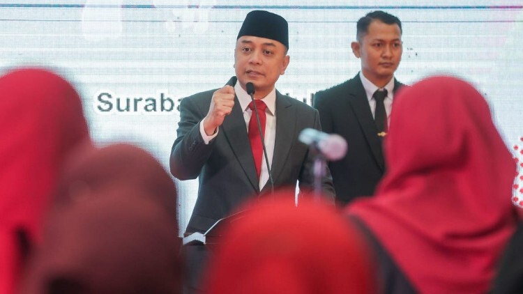 pdip jatim 260709 mutasi pejabat sby