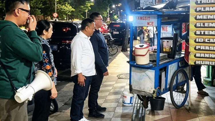 pdip jatim 260711 sidak parkir