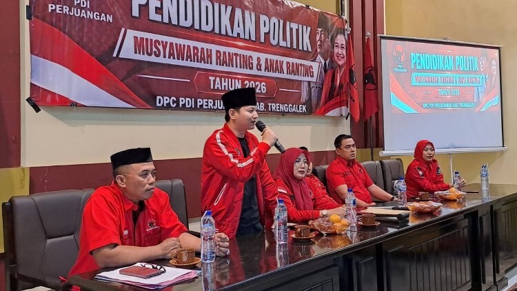 pdip jatim 260723 konsolidasi nggalek 1