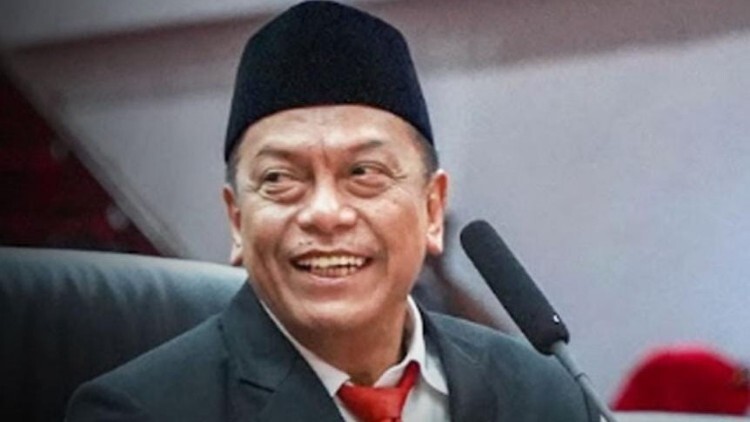 pdip jatim 260829 akar anas
