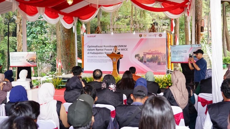 pdip jatim 260829 mice ngawi 1