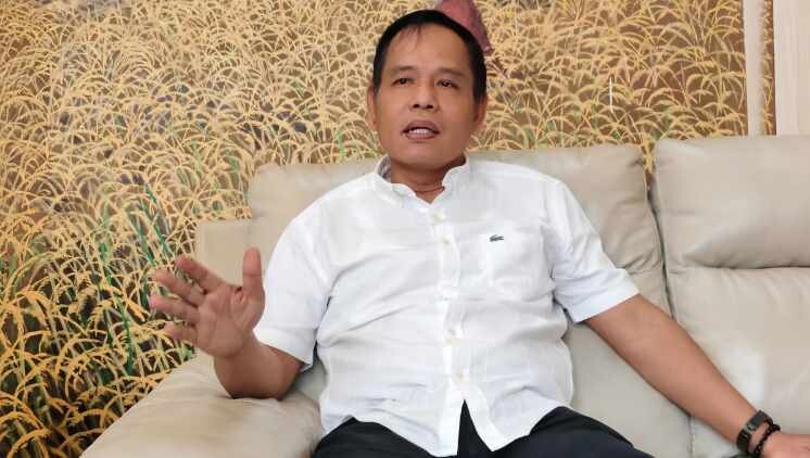 pdip jatim 260914 jipuk