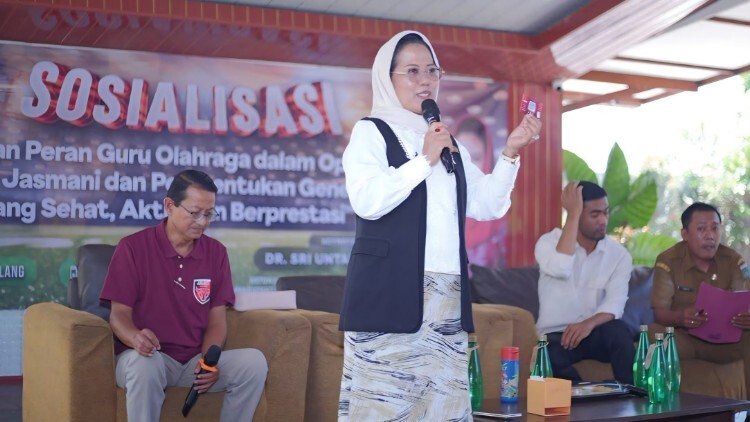 pdip jatim 260922 sosialisasi guru or 1