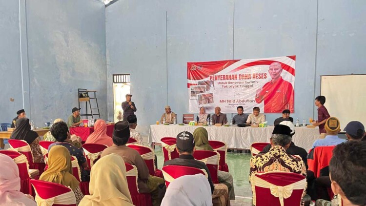 PDIP-Jatim-Penyerahan-Dana-Reses-Said-Abdullah-19102026