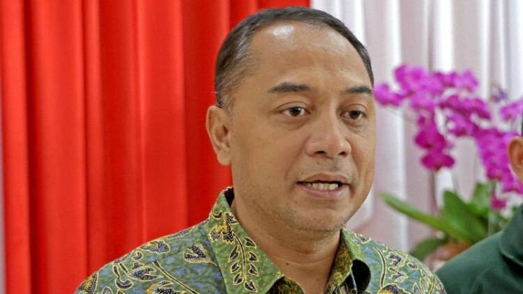pdip jatim 261005 ec