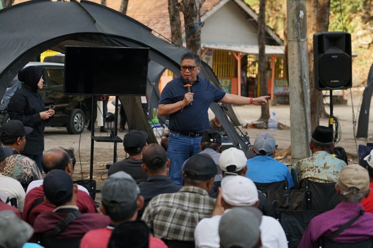 pdip jatim 261017 sekjen