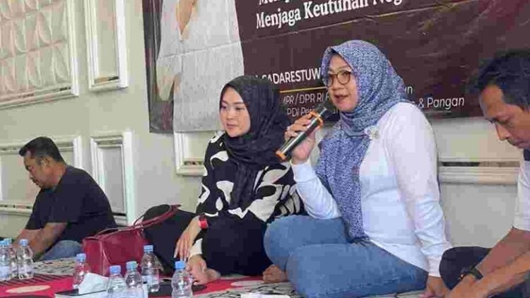 pdip jatim 261018 estu reses mojokerto