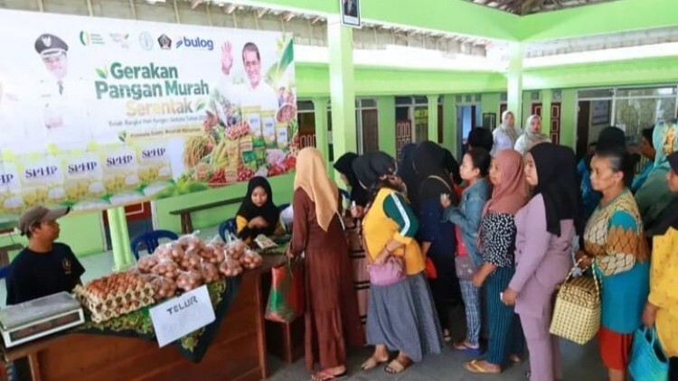 pdip jatim 261022 gerakan pangan murah 1